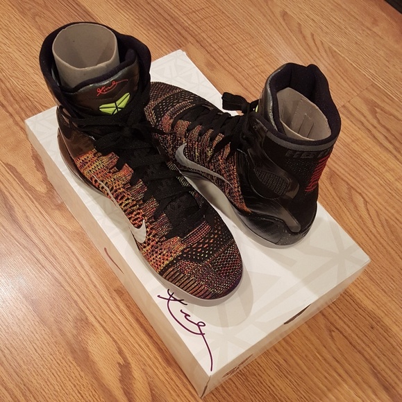 SOLD-deadstock Kobe IX Elite Masterpieces - Picture 5 of 8